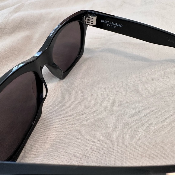 Saint Laurent 54 mm Rectangular Sunglasses - Picture 4 of 7